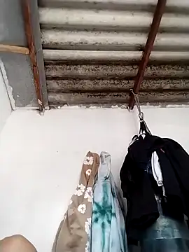 Snapshot of socrathes chatting on February 21, 6:31 pm socrathes online show from February 21, 6:31 pm