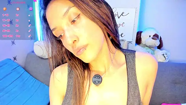 Snapshot of MeganLord chatting on June 26, 1:10 am MeganLord online show from June 26, 1:10 am
