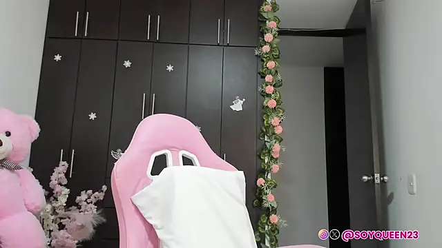 Soyqueen online show from September 21, 4:03 am