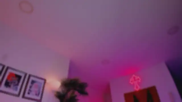 Taylor  foxxx online show from February 14, 5:37 am