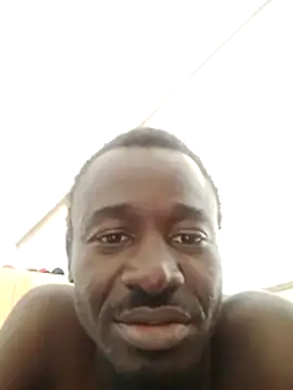 Snapshot of Dimitri226 chatting on May 12, 2:47 pm Dimitri226 online show from May 12, 2:47 pm