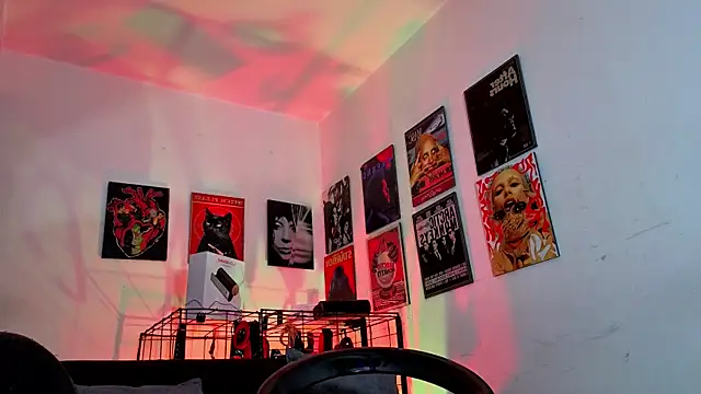 Snapshot of GaelOconner chatting on November 3, 2:35 am GaelOconner online show from November 3, 2:35 am