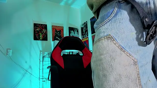 Snapshot of GaelOconner chatting on November 12, 3:29 am GaelOconner online show from November 12, 3:29 am