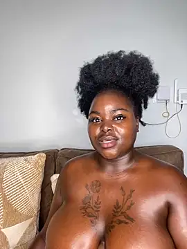 Honeycoco0211 online show from March 28, 6:13 am