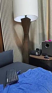 Deisy Torres online show from October 21, 8:42 pm