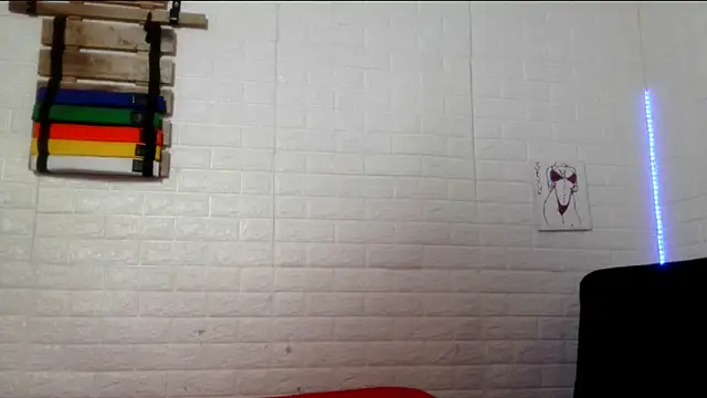 Snapshot of keytlinsexy chatting on January 15, 11:10 am keytlinsexy online show from January 15, 11:10 am