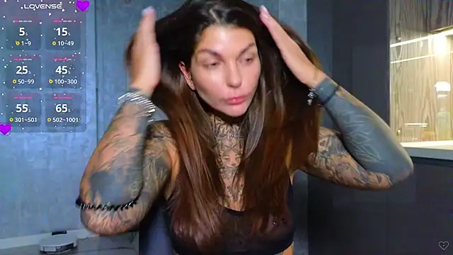 Snapshot of tattooedBabyy chatting on January 21, 11:56 am tattooedBabyy online show from January 21, 11:56 am