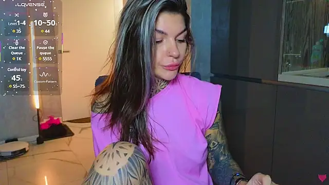 Snapshot of tattooedBabyy chatting on March 20, 11:16 am tattooedBabyy online show from March 20, 11:16 am