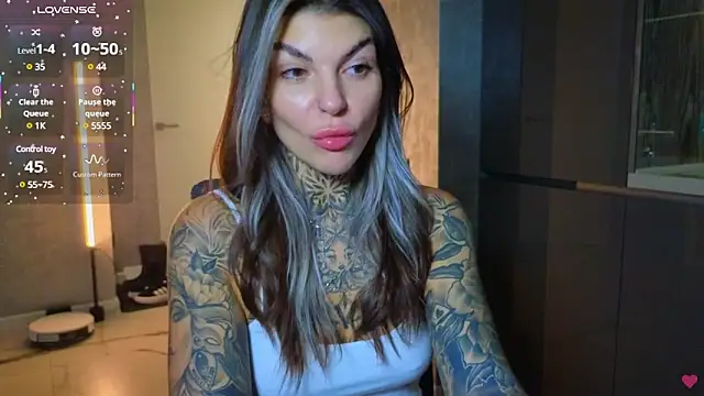 Snapshot of tattooedBabyy chatting on March 21, 11:22 am tattooedBabyy online show from March 21, 11:22 am
