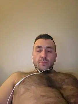 TIGERRR86 online show from March 8, 9:40 pm