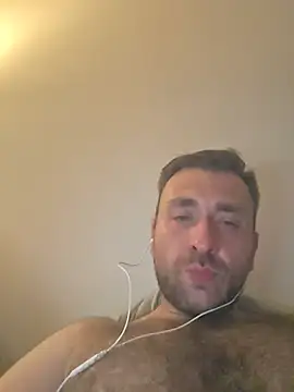 Snapshot of TIGERRR86 chatting on June 24, 8:08 pm TIGERRR86 online show from June 24, 8:08 pm