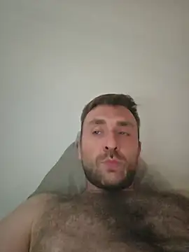 Snapshot of TIGERRR86 chatting on June 26, 4:44 pm TIGERRR86 online show from June 26, 4:44 pm