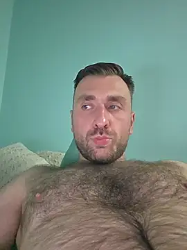 Snapshot of TIGERRR86 chatting on July 17, 10:47 pm TIGERRR86 online show from July 17, 10:47 pm
