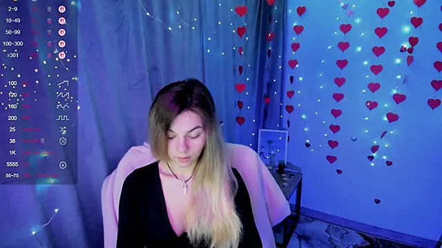 Snapshot of Sweet_me_ chatting on February 15, 7:05 am Sweet me online show from February 15, 7:05 am