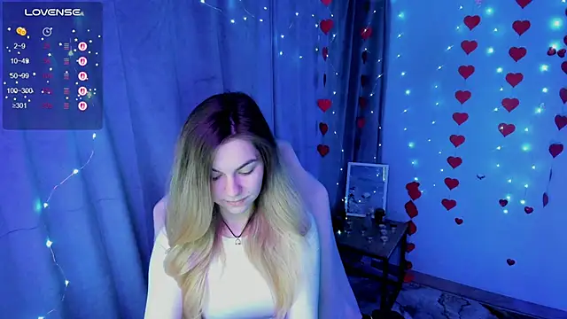 Snapshot of Sweet_me_ chatting on February 16, 6:53 am Sweet me online show from February 16, 6:53 am