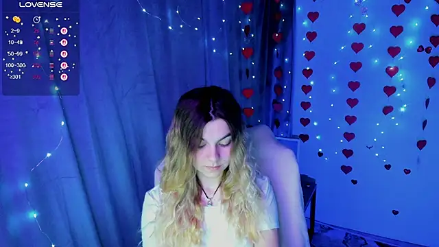 Snapshot of Sweet_me_ chatting on March 2, 7:15 am Sweet me online show from March 2, 7:15 am