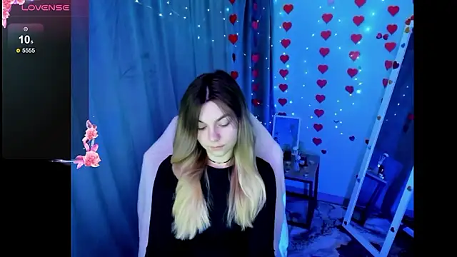 Sweet me  online show from March 8, 6:39 am