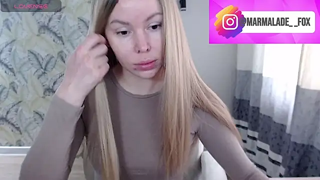 Snapshot of Marmalade_Fox chatting on June 22, 8:44 am Marmalade Fox online show from June 22, 8:44 am
