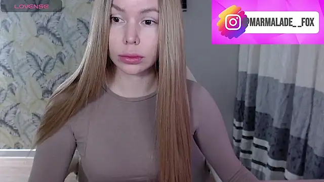 Snapshot of Marmalade_Fox chatting on June 24, 7:18 am Marmalade Fox online show from June 24, 7:18 am