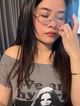 Kyomi-ibaby online show from April 27, 2:42 am