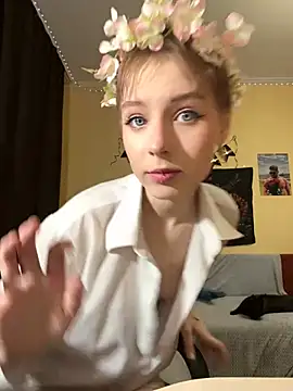 Snapshot of Crayzy_Luv chatting on March 7, 8:55 pm Crayzy Luv online show from March 7, 8:55 pm