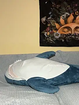 Snapshot of Crayzy_Luv chatting on March 8, 11:39 pm Crayzy Luv online show from March 8, 11:39 pm