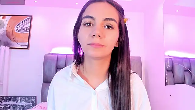 Snapshot of martina_mancini chatting on October 10, 12:15 pm martina mancini online show from October 10, 12:15 pm