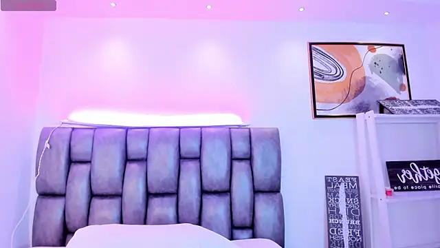 Snapshot of martina_mancini chatting on October 17, 12:52 pm martina mancini online show from October 17, 12:52 pm