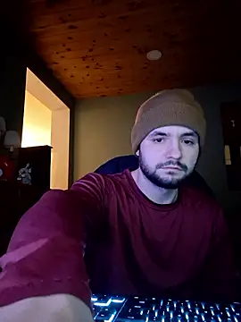 Snapshot of Mitchums chatting on January 13, 2:06 am Mitchums online show from January 13, 2:06 am