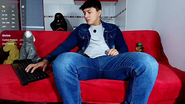 jacques cardiet online show from January 17, 11:48 am