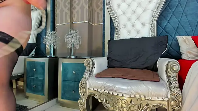 Janna Rousse  online show from November 7, 12:27 pm