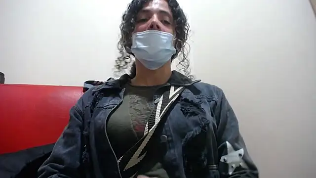 Nadia Monroe online show from March 20, 12:51 am