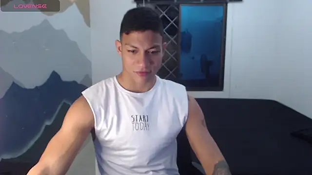 aalan foxter online show from January 19, 3:39 am