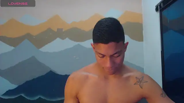 aalan foxter online show from February 20, 8:17 am