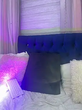 victoriacopper online show from February 26, 9:41 am