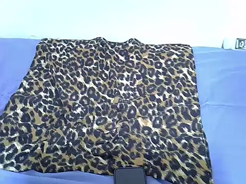 Snapshot of drowllie chatting on November 19, 5:13 pm drowllie online show from November 19, 5:13 pm