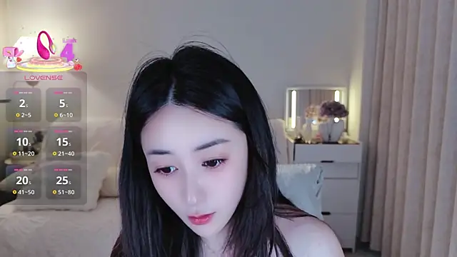 Eileen-886 online show from June 7, 11:41 pm