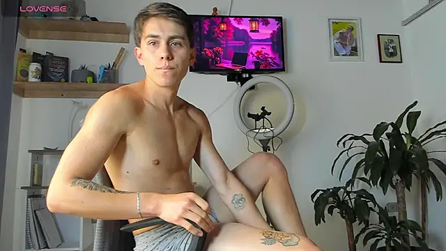 manucute 23  online show from October 8, 1:53 pm