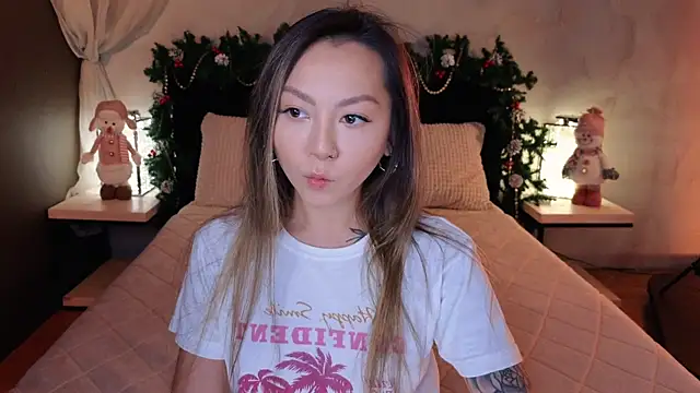 im casey online show from December 17, 6:19 am