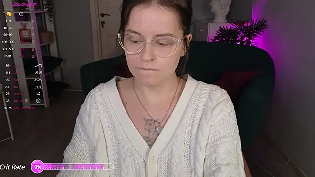 Snapshot of reb_luvng chatting on December 6, 2:49 pm reb luvng online show from December 6, 2:49 pm