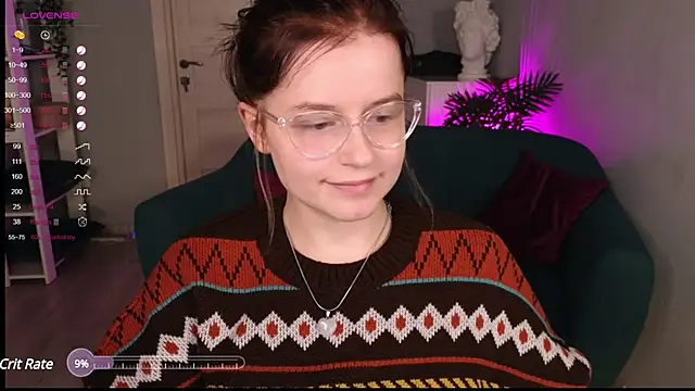 Snapshot of reb_luvng chatting on December 10, 3:01 pm reb luvng online show from December 10, 3:01 pm