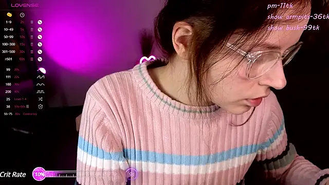 Snapshot of reb_luvng chatting on December 19, 3:08 pm reb luvng online show from December 19, 3:08 pm