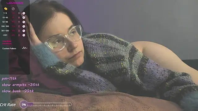 Snapshot of reb_luvng chatting on December 29, 11:50 pm reb luvng online show from December 29, 11:50 pm