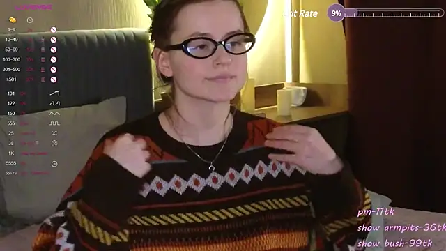 Snapshot of reb_luvng chatting on February 4, 5:45 pm reb luvng online show from February 4, 5:45 pm