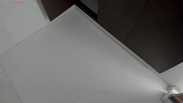 Snapshot of Oriana_Guzman chatting on January 5, 9:40 pm Oriana Guzman online show from January 5, 9:40 pm