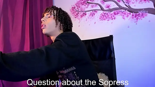 Snapshot of kleo_helenos chatting on February 17, 2:53 am kleo helenos online show from February 17, 2:53 am