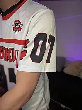 Snapshot of kleo_helenos chatting on December 1, 11:43 pm kleo helenos online show from December 1, 11:43 pm