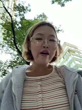 Aiko Yumi online show from July 17, 6:46 pm