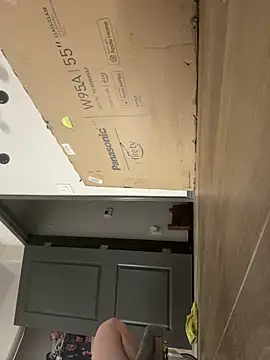 Snapshot of SexyB214 chatting on October 22, 5:41 am SexyB214 online show from October 22, 5:41 am