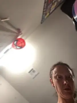 Snapshot of SexyB214 chatting on October 27, 8:02 pm SexyB214 online show from October 27, 8:02 pm